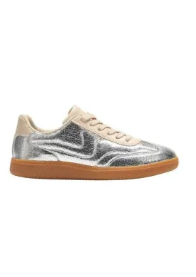 MEL Fashion Sneakers: Year-Round Comfort & Style