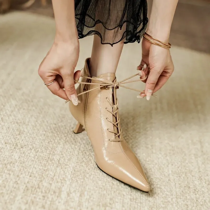 'Mona' Boots