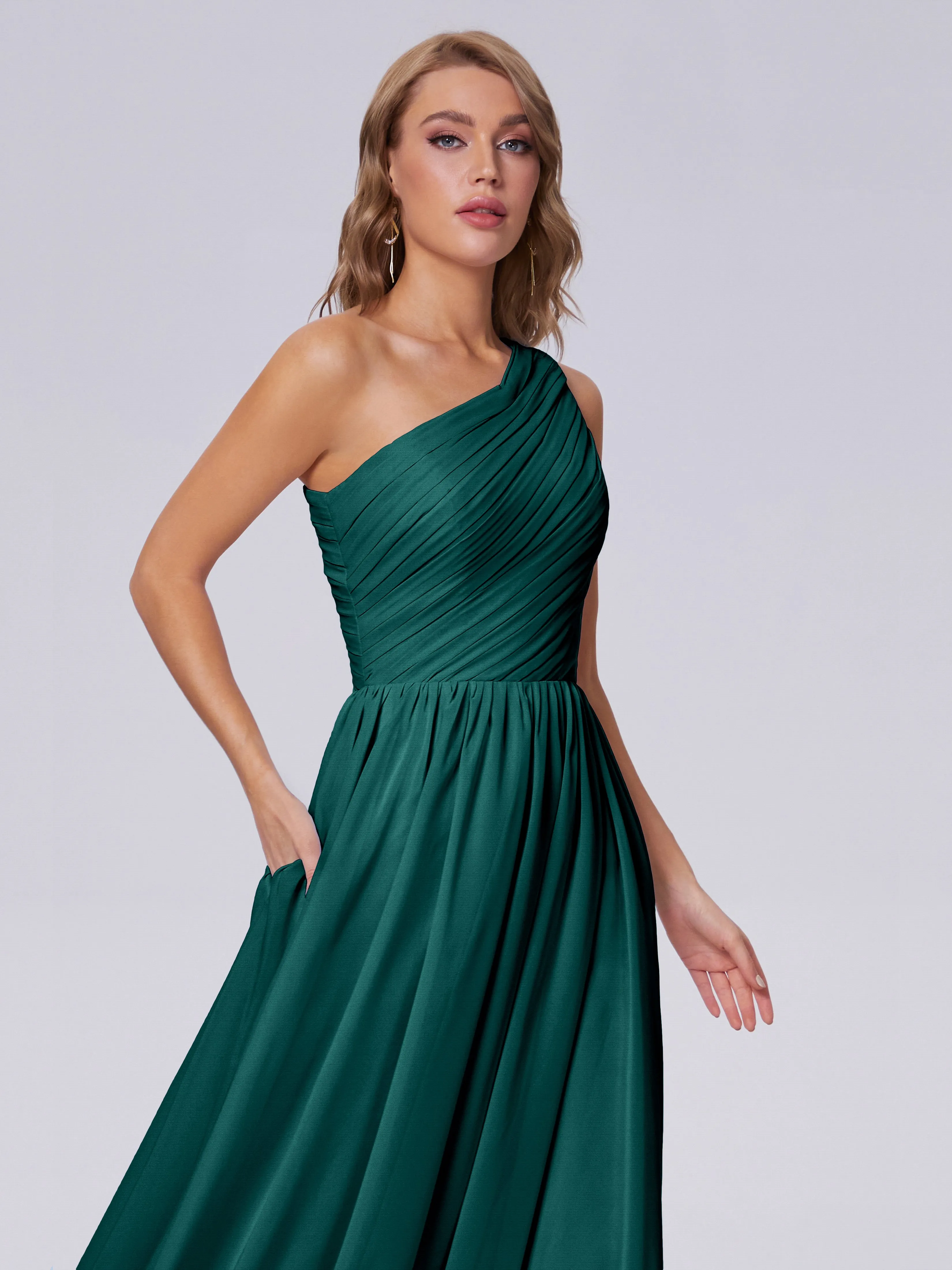 Paige-Peacock-US8