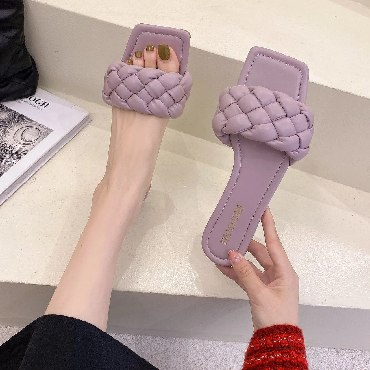 Summer Hot Sale flip flops Slippers Women leather Twist braid Sandals Shoes 2022 New White Sexy Luxury Brand Mules Shoes mujer